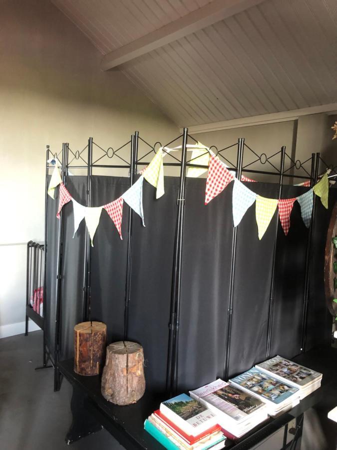 Gastenverblijf op de Prins Hendrik Hoeve in Buren Buren  Buitenkant foto